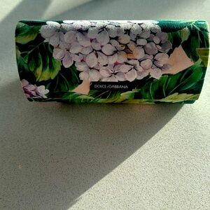 Dolce and Gabbana Sunglasses d & g sunglasses dg 4270-F floral case